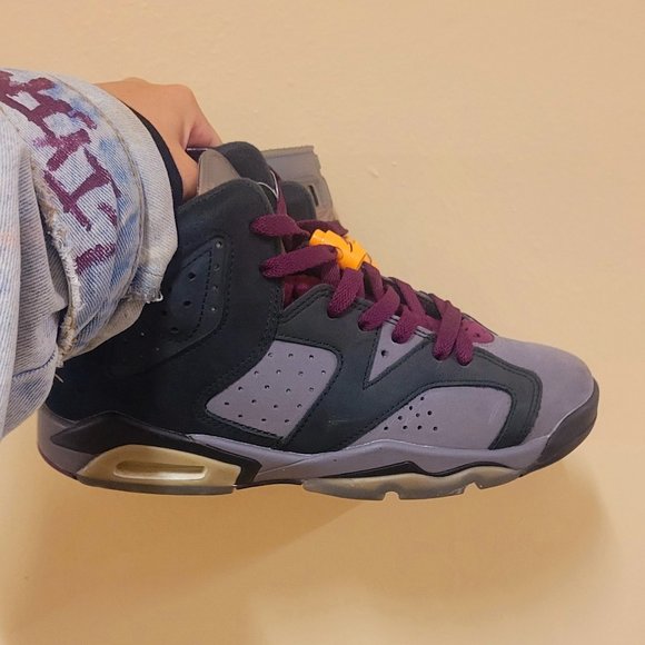 AIR Jordan 6  Burgundy Size 5.5Y - Picture 4 of 5